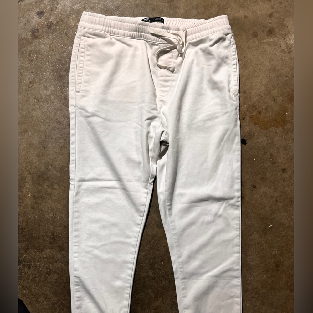 ZARA PANTS SIZE L